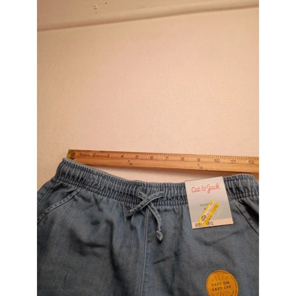 Cat & Jack Girls Light Wash Adjustable Waist Pull-On Shorts Size L 10/12 NWT NWT
